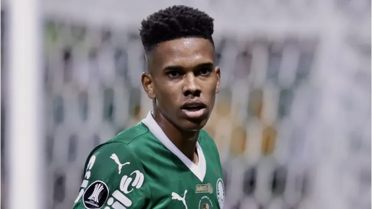 Estevão, atacante do Palmeiras