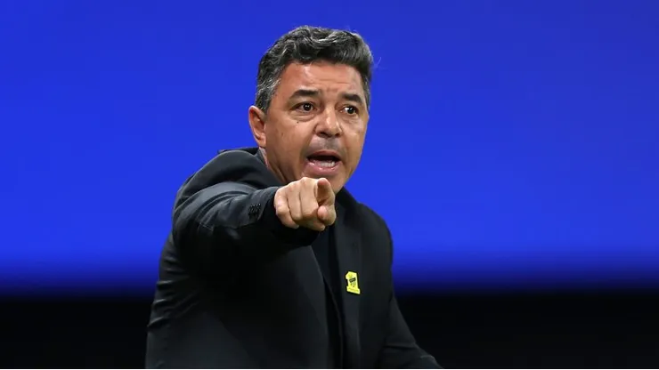 Gallardo pegou pesado com a FIFA por uso de telão
