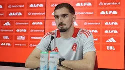 Anthoni pelo Internacional. Foto Ricardo Duarte/Internacional