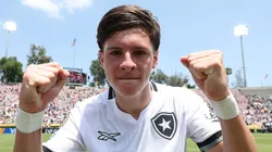 Montoro comemorando após Fogão x Atleti