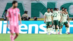 MIAMI GARDENS, FLORIDA - JUNE 23: Mauricio #18 of Palmeiras celebrates scoring his team's second goal with Vitor Roque #9, Paulinho #10, Joaquin Piquerez #22, and teammates during the FIFA Club World Cup 2025 group A match between Internacional CF Miami and SE Palmeiras at Hard Rock Stadium on June 23, 2025 in Miami Gardens, Florida. (Photo by Megan Briggs/Getty Images)
