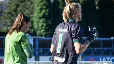 Goleira Renata May do Juventude