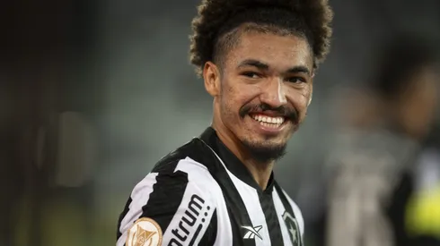 Adryelson se tornou a prioridade do Grêmio - Foto: Jorge Rodrigues/AGIF.