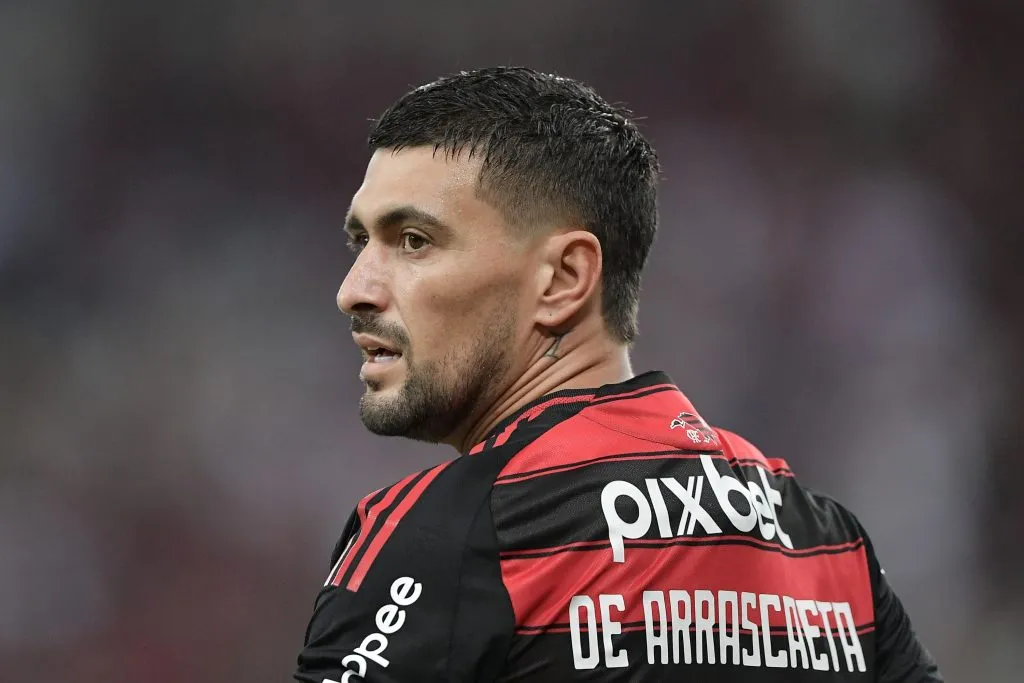 RJ – RIO DE JANEIRO – 21/05/2025 – COPA DO BRASIL 2025, FLAMENGO X BOTAFOGO-PB – De Arrascaeta jogador do Flamengo durante partida contra o Botafogo-PB no estadio Maracana pelo campeonato Copa Do Brasil 2025. Foto: Thiago Ribeiro/AGIF