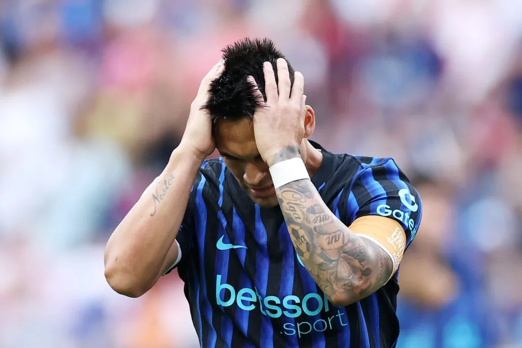 SEATTLE, WASHINGTON – JUNE 25: Lautaro Martinez #10 of FC Internazionale Milano reacts after a missed opportunity during the FIFA Club World Cup 2025 group E match between FC Internazionale Milano and CA River Plate at Lumen Field on June 25, 2025 in Seattle, Washington. (Photo by Buda Mendes/Getty Images)