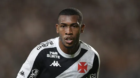 Rayan durante jogo do Vasco na Copa do Brasil - Foto: Thiago Ribeiro/AGIF