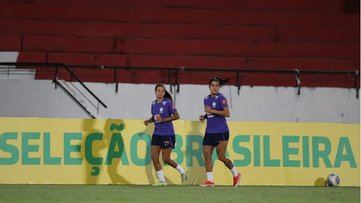 Seleção Feminina. Foto: Marlon CostaA/GIF