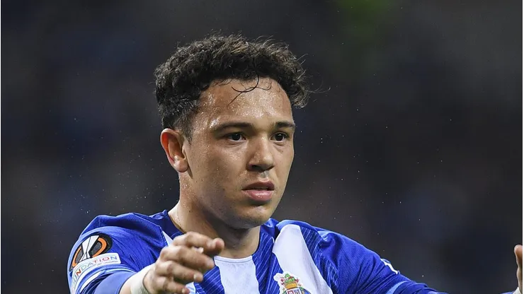 Pepê, jogador do Porto, foi procurado pelo Cabuloso.