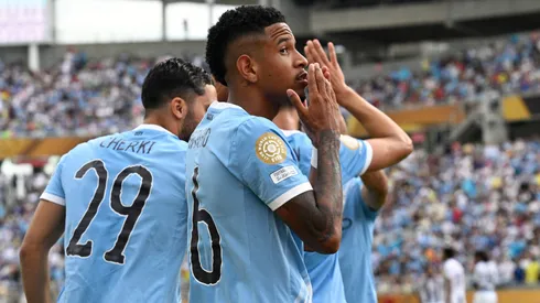 Savinho comemora gol marcado em partida diante da Juventus. Foto: Associated Press / Alamy Stock Photo