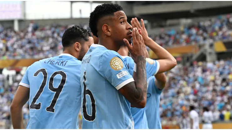 Savinho comemora gol marcado em partida diante da Juventus. Foto: Associated Press / Alamy Stock Photo