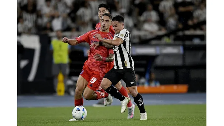 Pedrinho avança na contratação de Tucu Sepulveda