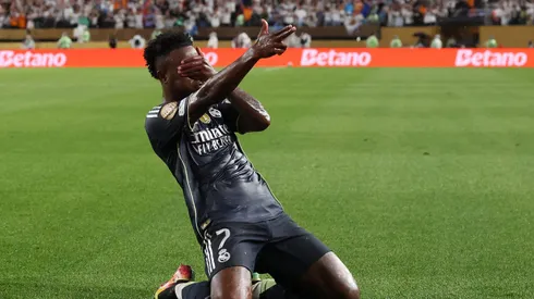 PHILADELPHIA, PENNSYLVANIA - JUNE 26: Vinicius Junior #7 of Real Madrid C.F. celebrates scoring his team's first goal during the FIFA Club World Cup 2025 group H match between FC Red Bull Salzburg and Real Madrid CF at Lincoln Financial Field on June 26, 2025 in Philadelphia, Pennsylvania. (Photo by Francois Nel/Getty Images)