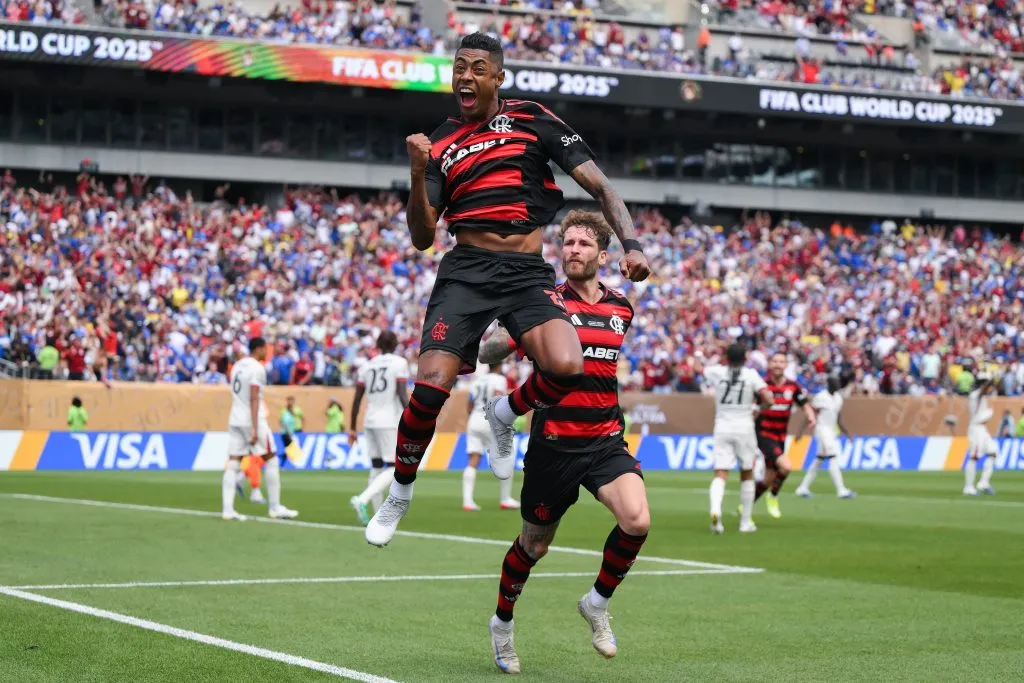 PHILADELPHIA, PENNSYLVANIA – JUNE 20: Bruno Henrique #27 of CR Flamengo celebrates scoring his team’s first goal during the FIFA Club World Cup 2025 group D match between CR Flamengo and Chelsea FC at Lincoln Financial Field on June 20, 2025 in Philadelphia, Pennsylvania. (Photo by David Ramos/Getty Images)