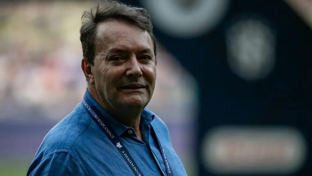 Pedro Lourenço, mandatário da Raposa. Foto: Fernando Moreno/AGIF.