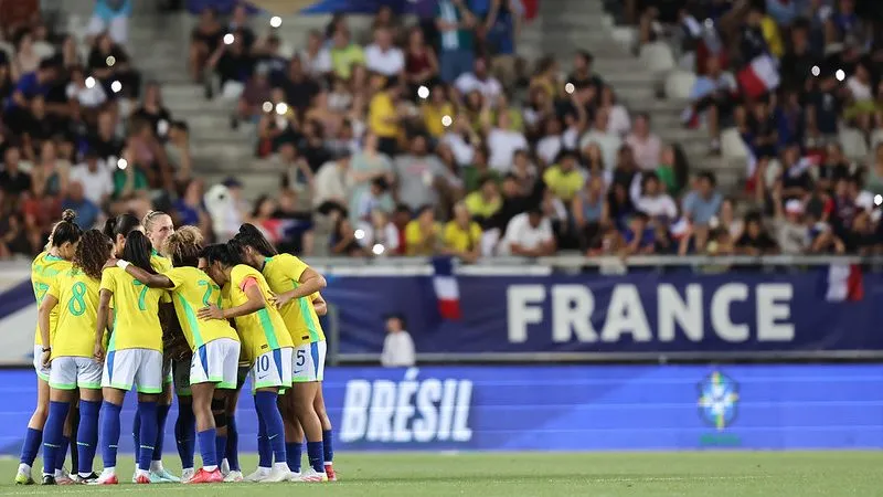 Seleção Brasileira Feminina em amistoso contra a França em 2025