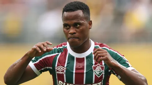 Fluminense ainda não anunciou saída de Jhon Arias.