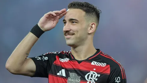 Léo Ortiz revelou confiança no Flamengo diante do Bayern. Foto: Thiago Ribeiro/AGIF