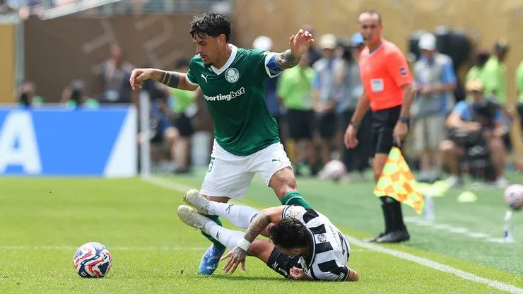 Gustavo Gómez foi expulso e desfalca o Palmeiras nas quartas do Mundial. Foto: Cesar Greco/Palmeiras