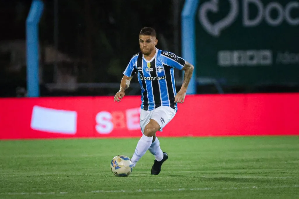 RS – NOVO HAMBURGO – 29/01/2025 – GAUCHO 2025, MONSOON X GREMIO – Gustavo Cuellar jogador do Gremio durante partida contra o Monsoon no estadio Do Vale pelo campeonato Gaucho 2025. Foto: Maxi Franzoi/AGIF