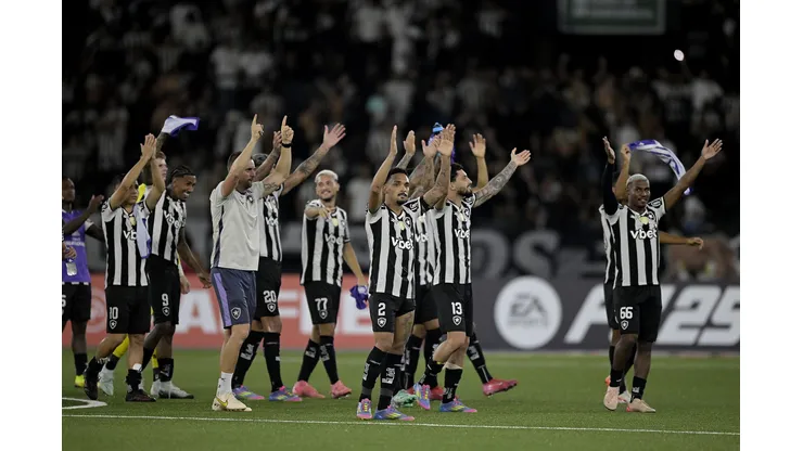 Botafogo paga R$ 140 mil por dia extra nos EUA após eliminação. Foto: Alexandre Loureiro/AGIF