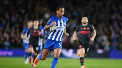 Ex-Fluminense, João Pedro está cada vez mais próximo do Chealsea (Photo by Mike Hewitt/Getty Images)