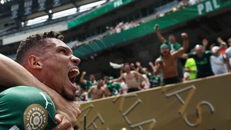 Torcida comemora o gol de Paulinho no Mundial. Foto: Cesar Greco/Palmeiras