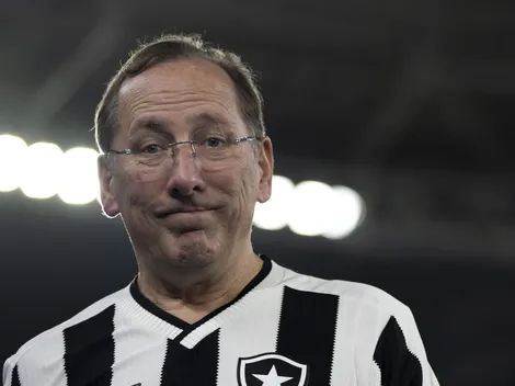 Textor pretende investir milhões para contratar treinador ofensivo