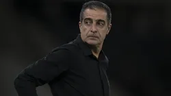 Renato Paiva foi desligado do Botafogo - Foto: Jorge Rodrigues/AGIF