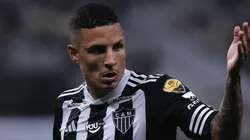 Guilherme Arana não deve ser negociado pelo Galo - Foto: Ettore Chiereguini/AGIF