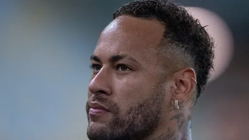 Neymar em ação pelo Santos - Foto: Thiago Ribeiro/AGIF