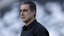 Renato Paiva é surpreendido com situação nos bastidores do Botafogo