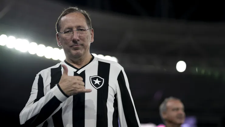 John Textor acompanhando equipe do Botafogo - Foto: Jorge Rodrigues/AGIF