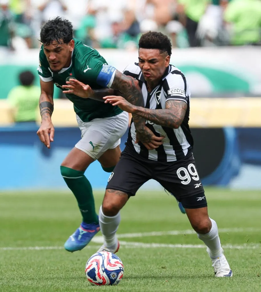 Gómez acabou expulso contra o Botafogo e desfalca Palmeiras contra o Chelsea nas 4as do Mundial – Foto: Cesar Greco/Palmeiras/by Canon