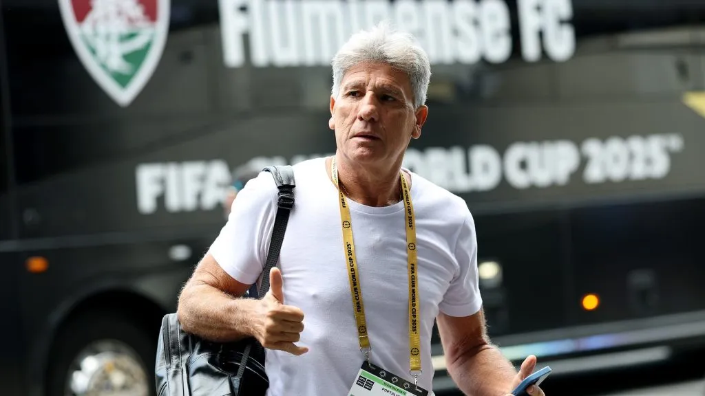 Treinador antes do jogo com a Inter de Milão. Photo by Buda Mendes/Getty Images
