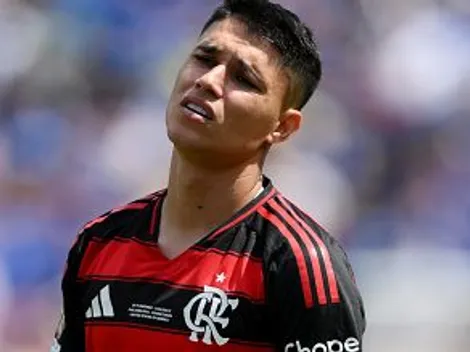 Luiz Araújo ficou inconsolável após eliminação do Flamengo