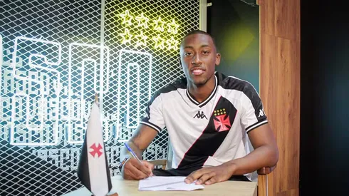 Vasco rejeita proposta milionária por jovem promessa da zaga, Luiz Gustavo (Foto: Matheus Lima/Vasco)