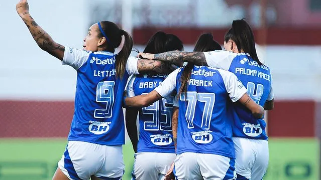 Time do Cruzeiro. Fotos: Gustavo Martins/ Cruzeiro