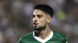 Flaco López durante partida contra o São Bernardo.