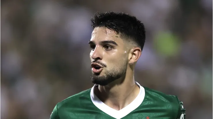 Flaco López durante partida contra o São Bernardo.