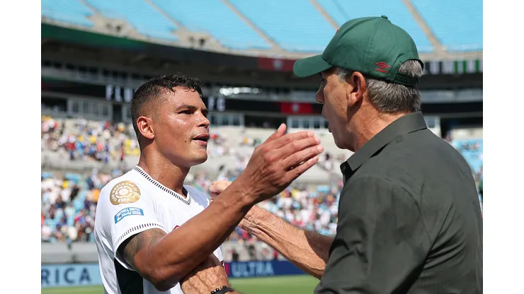 Thiago Silva ajudou Renato com 'tatiquês' em vitória do Flu sobre a Internazionale - Foto: Steph Chambers - FIFA/FIFA via Getty Images