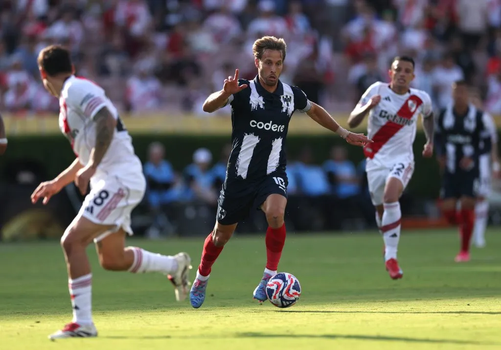 PASADENA, CALIFORNIA – JUNE 21: CF Monterrey player Sergio Canales in action during the FIFA Club World Cup 2025 group E match between CA River Plate and CF Monterrey at Rose Bowl Stadium on June 21, 2025 in Pasadena, California. (Photo by Stu Forster/Getty Images)