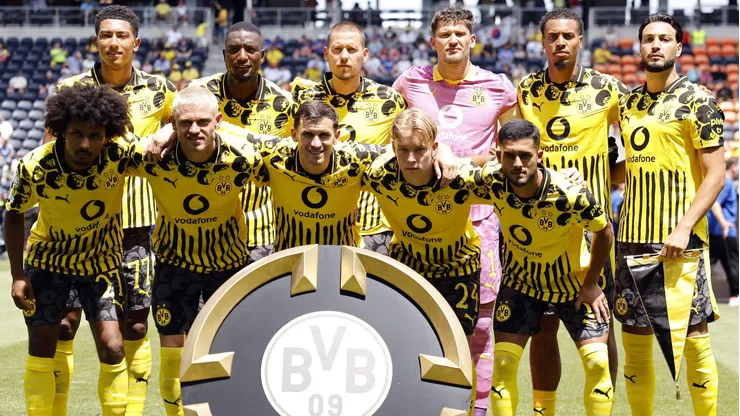 Borussia Dormtund foi o líder da chave que tinha o Fluminense (Photo by Michael Reaves)