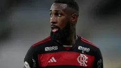 Gerson durante partida entre Flamengo e Red Bull Bragantino, no Maracanã, pelo Brasileirão.