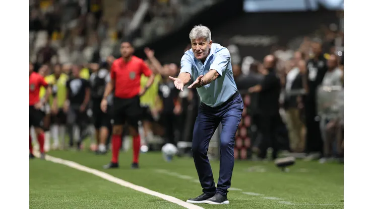 Fluminense lucra R$ 220 milhões no Mundial e vira vice-líder em premiações no Brasil. Foto: Gilson Lobo/AGIF