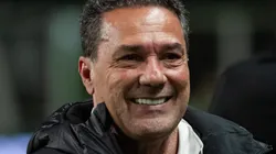 Luxemburgo durante partida entre América-MG e Corinthians, pela Copa do Brasil de 2023.