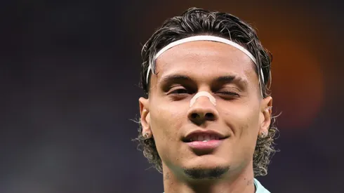 Richard Ríos durante partida pelo Verdão no Mineirão.