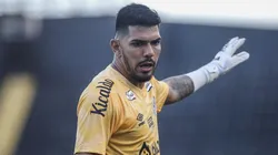 Santos não corre mais o risco de perder João Paulo - Foto: Reinaldo Campos/AGIF.