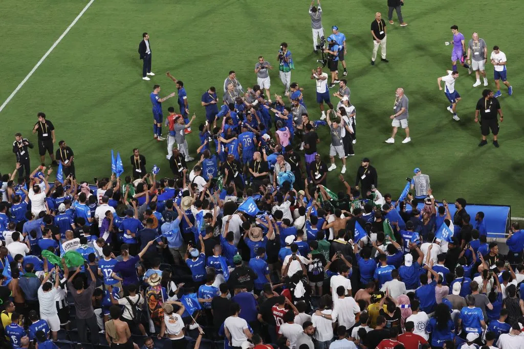 ORLANDO, FLORIDA – JUNE 30: Al Hilal players celebrate after the team’s victory during the FIFA Club World Cup 2025 round of 16 match between Manchester City and Al-Hilal at Camping World Stadium on June 30, 2025 in Orlando, Florida. (Photo by Megan Briggs/Getty Images)