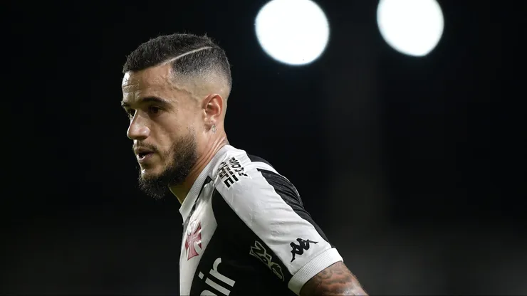 RJ - RIO DE JANEIRO - 20/05/2025 - COPA DO BRASIL 2025, VASCO X OPERARIO - Coutinho jogador do Vasco durante partida contra o Operario no estadio Sao Januario pelo campeonato Copa Do Brasil 2025.