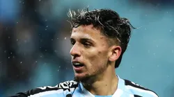 Biel durante jogo pelo Grêmio na Série B de 2022.